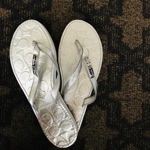 Coach sandals !